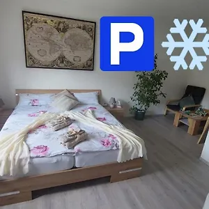 Appartement Ringo, Airport Pit Stop, Bahnhof Und Flughafen In Der Naehe